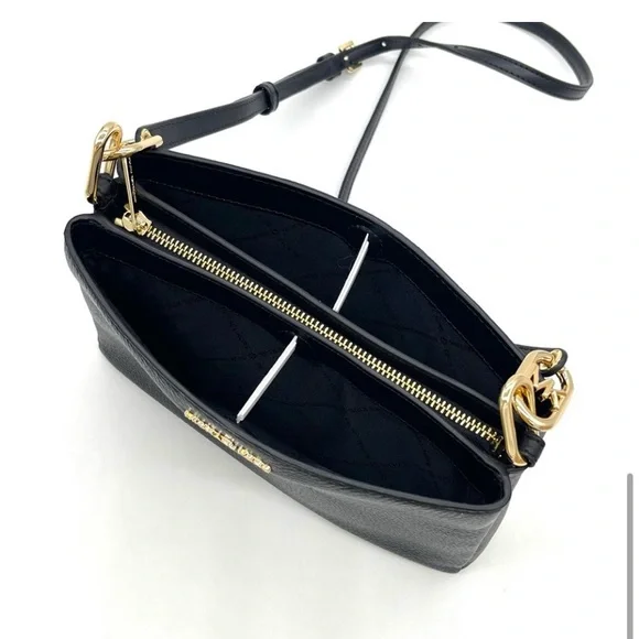 Nwt Michael Kors black gold leather Trisha medium crossbody 3 compartment zip - Picture 2 of 11